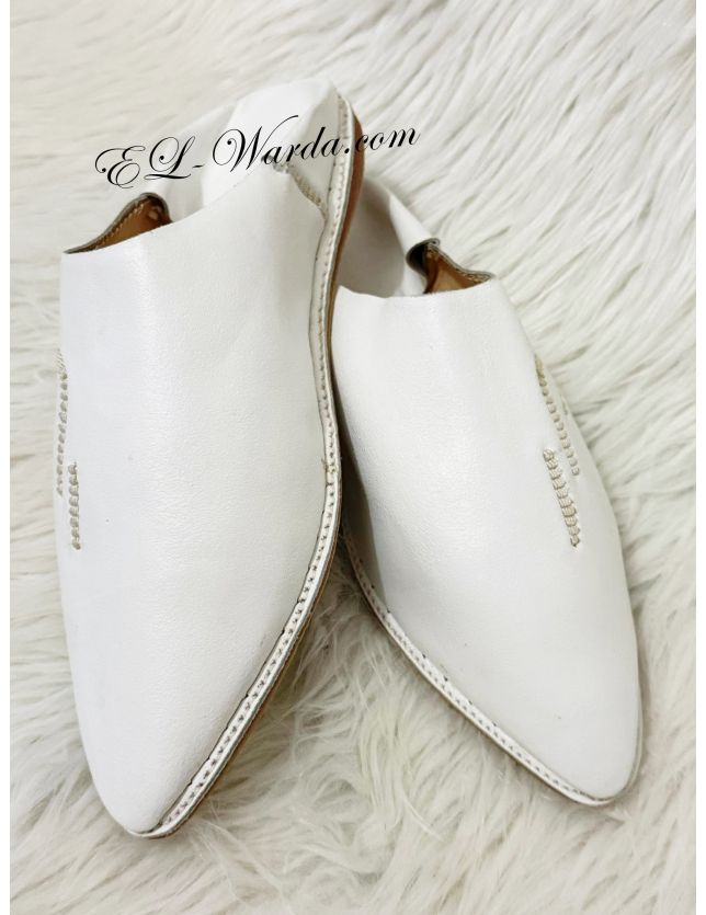 babouche  blanche